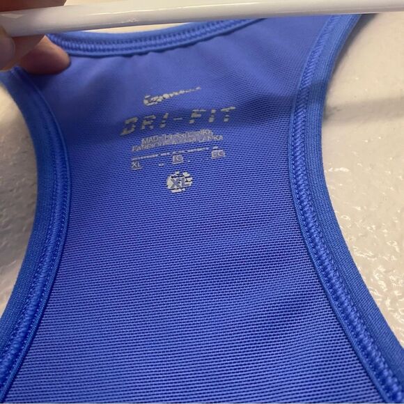 Nike blue stretchy racer back dri fit running yoga tank top padded XL - Picture 3 of 10